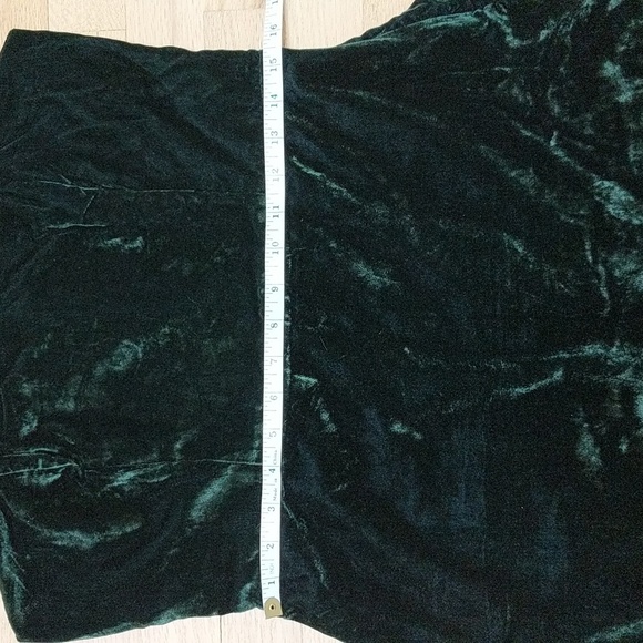 House of Harlow Green Velvet Dress Sz Medium - Picture 8 of 12